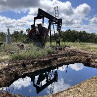 pump reflection.JPG