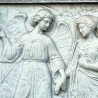 Guardian Angel (Žale Cemetery, Ljubljana, Slovenia).jpg