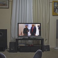 Watching-the-news-Stereo-TV-DSC_0034-1920X1280.jpg